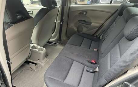 Honda Insight II рестайлинг, 2012 год, 612 000 рублей, 29 фотография