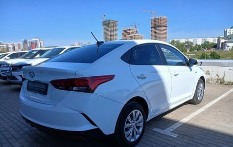 Hyundai Solaris II рестайлинг, 2020 год, 1 370 000 рублей, 4 фотография