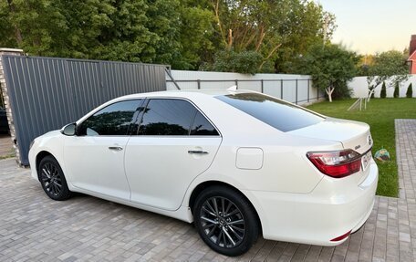 Toyota Camry, 2016 год, 2 550 000 рублей, 2 фотография