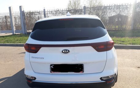 KIA Sportage IV рестайлинг, 2020 год, 2 150 000 рублей, 7 фотография