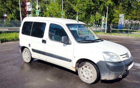 Peugeot Partner II рестайлинг 2, 2010 год, 380 000 рублей, 5 фотография