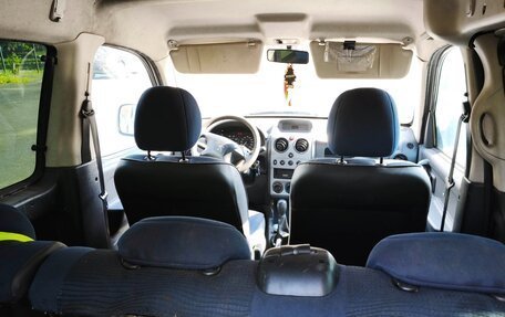 Peugeot Partner II рестайлинг 2, 2010 год, 380 000 рублей, 9 фотография