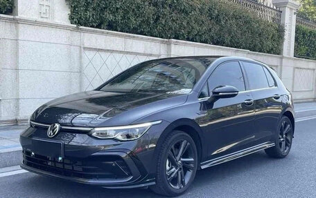 Volkswagen Golf VIII, 2022 год, 1 400 200 рублей, 1 фотография