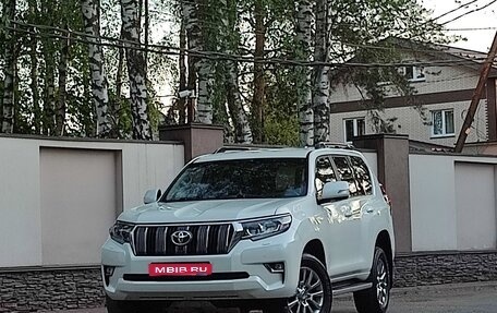Toyota Land Cruiser Prado 150 рестайлинг 2, 2020 год, 5 980 000 рублей, 1 фотография