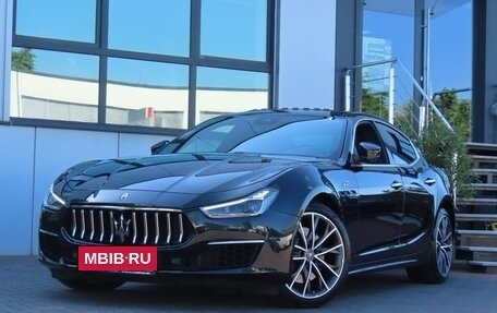 Maserati Ghibli, 2022 год, 4 940 000 рублей, 1 фотография
