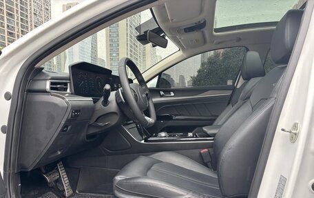 KIA K5, 2022 год, 2 100 000 рублей, 9 фотография