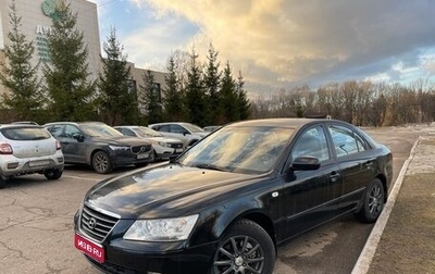 Hyundai Sonata VI, 2010 год, 975 000 рублей, 1 фотография