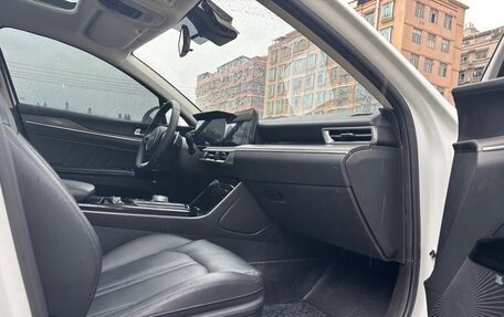 KIA K5, 2022 год, 2 100 000 рублей, 19 фотография