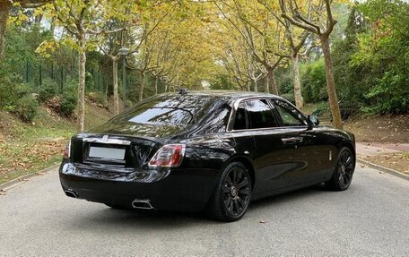 Rolls-Royce Ghost Series II рестайлинг, 2022 год, 29 200 000 рублей, 6 фотография