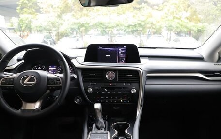Lexus RX IV рестайлинг, 2022 год, 4 529 100 рублей, 8 фотография