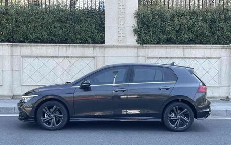 Volkswagen Golf VIII, 2022 год, 1 400 200 рублей, 4 фотография