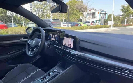 Volkswagen Golf VIII, 2022 год, 1 400 200 рублей, 7 фотография