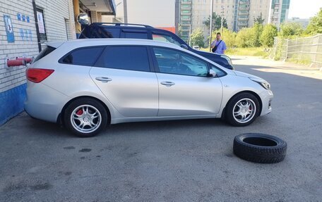 KIA cee'd III, 2018 год, 1 300 000 рублей, 2 фотография