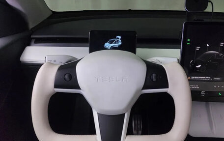 Tesla Model Y I, 2021 год, 4 550 000 рублей, 12 фотография