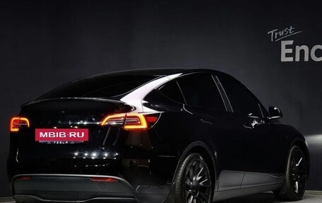 Tesla Model Y I, 2021 год, 4 550 000 рублей, 2 фотография