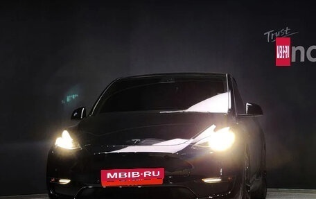 Tesla Model Y I, 2021 год, 4 550 000 рублей, 3 фотография