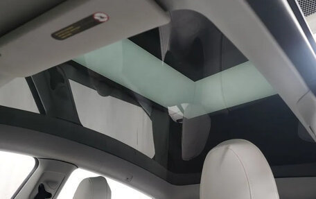 Tesla Model Y I, 2021 год, 4 550 000 рублей, 17 фотография