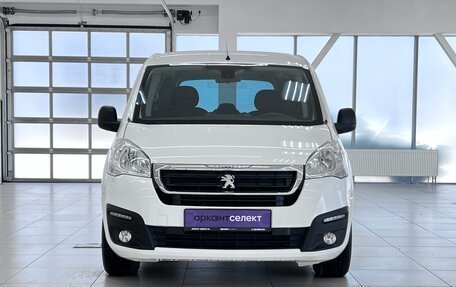 Peugeot Partner II рестайлинг 2, 2022 год, 2 499 000 рублей, 3 фотография
