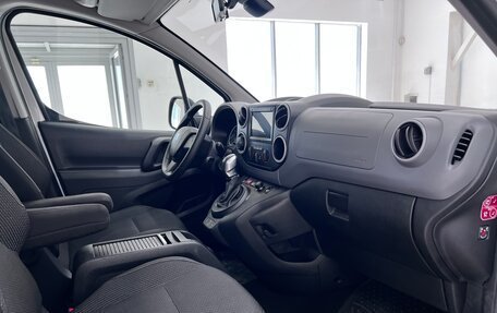 Peugeot Partner II рестайлинг 2, 2022 год, 2 499 000 рублей, 9 фотография