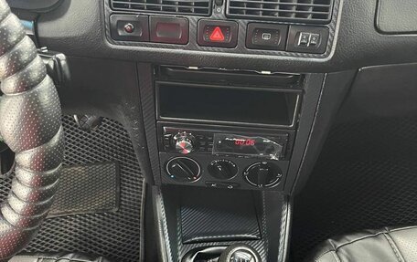 Volkswagen Golf IV, 1999 год, 329 000 рублей, 24 фотография