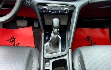 Chevrolet Orlando, 2021 год, 1 180 000 рублей, 10 фотография