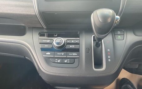 Honda Freed II, 2018 год, 1 100 000 рублей, 19 фотография