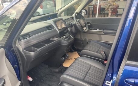 Honda Freed II, 2018 год, 1 100 000 рублей, 22 фотография