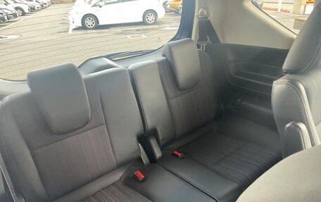 Honda Freed II, 2018 год, 1 100 000 рублей, 27 фотография