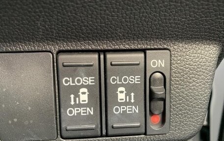 Honda Freed II, 2018 год, 1 100 000 рублей, 38 фотография