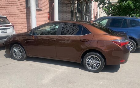 Toyota Corolla, 2018 год, 1 850 000 рублей, 10 фотография