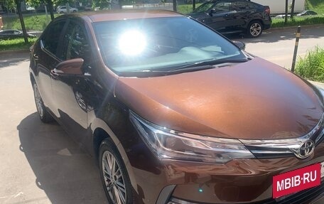 Toyota Corolla, 2018 год, 1 850 000 рублей, 8 фотография