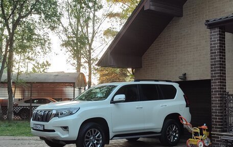 Toyota Land Cruiser Prado 150 рестайлинг 2, 2020 год, 5 980 000 рублей, 39 фотография