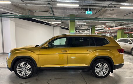 Volkswagen Teramont I, 2018 год, 2 850 000 рублей, 2 фотография