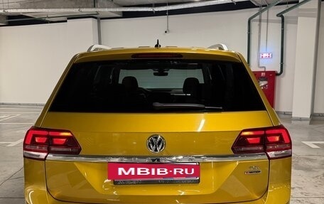 Volkswagen Teramont I, 2018 год, 2 850 000 рублей, 7 фотография
