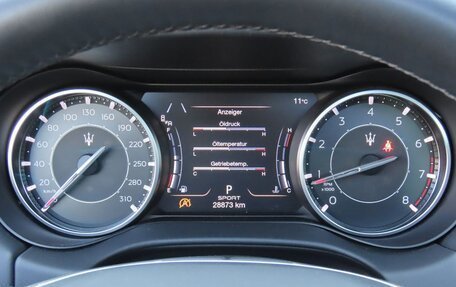 Maserati Ghibli, 2022 год, 4 940 000 рублей, 7 фотография