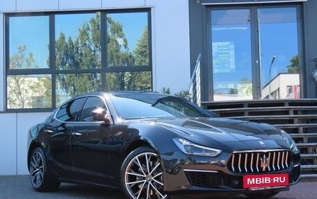Maserati Ghibli, 2022 год, 4 940 000 рублей, 2 фотография
