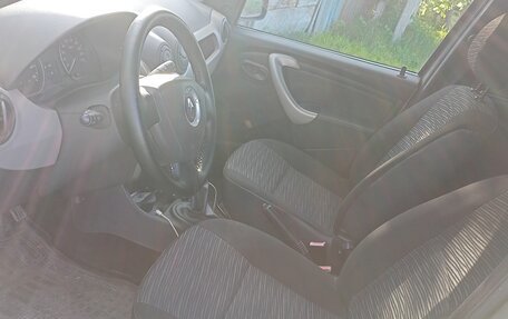 Renault Logan I, 2012 год, 400 000 рублей, 1 фотография