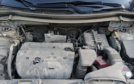 Mitsubishi Outlander III рестайлинг 3, 2013 год, 1 100 000 рублей, 17 фотография