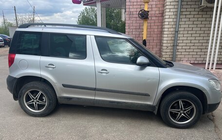 Skoda Yeti I рестайлинг, 2013 год, 420 000 рублей, 2 фотография
