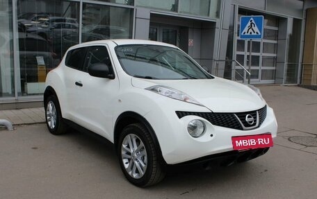 Nissan Juke II, 2013 год, 790 000 рублей, 3 фотография