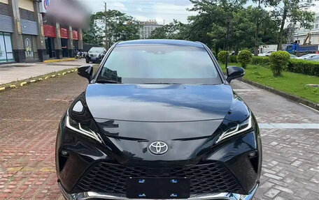 Toyota Venza, 2022 год, 2 764 000 рублей, 3 фотография