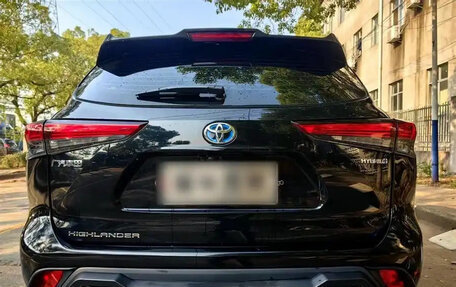 Toyota Highlander, 2022 год, 3 314 000 рублей, 6 фотография