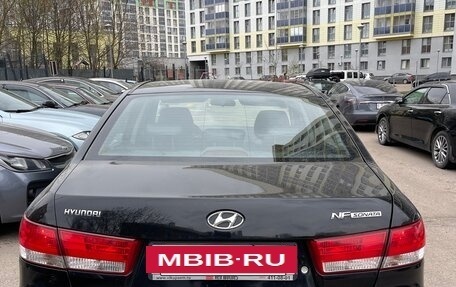 Hyundai Sonata VI, 2010 год, 975 000 рублей, 11 фотография