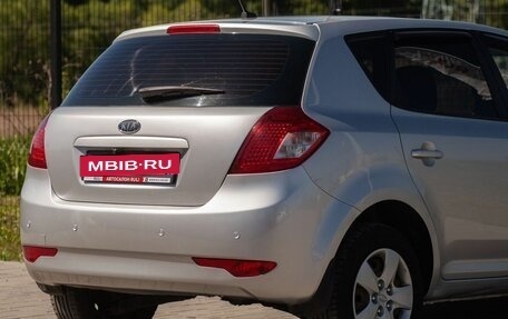 KIA cee'd I рестайлинг, 2012 год, 900 000 рублей, 13 фотография