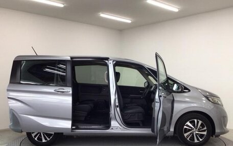 Honda Freed II, 2017 год, 1 143 000 рублей, 19 фотография