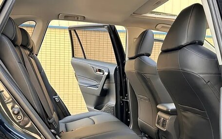 Toyota RAV4, 2022 год, 2 700 000 рублей, 15 фотография