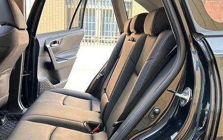 Toyota RAV4, 2022 год, 2 700 000 рублей, 14 фотография