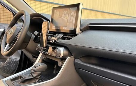 Toyota RAV4, 2022 год, 2 700 000 рублей, 16 фотография