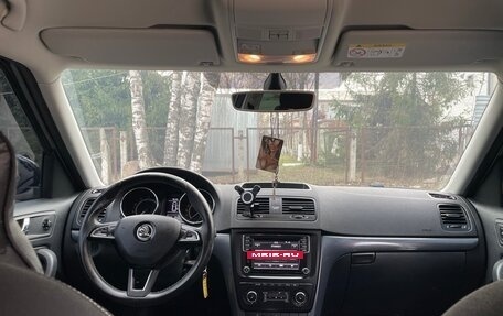 Skoda Yeti I рестайлинг, 2017 год, 1 655 000 рублей, 12 фотография