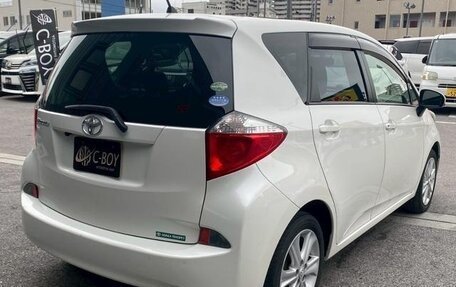 Toyota Ractis II, 2014 год, 700 000 рублей, 5 фотография